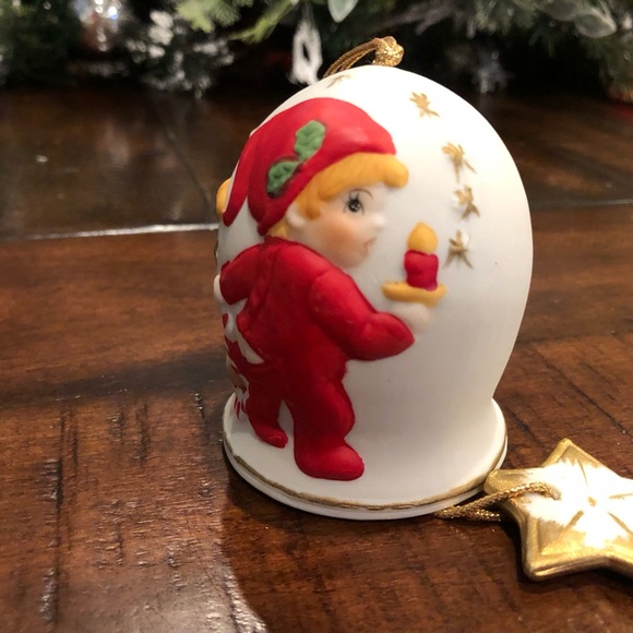 Vintage Jasco Collectible Porcelain Bell Ornament. Baby bedtime. Adorable - Picture 1 of 4